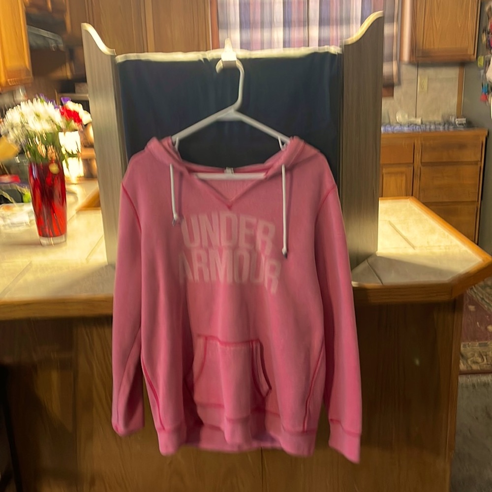 UNDER ARMOUR Hooded sweatshirt Women’s size XL